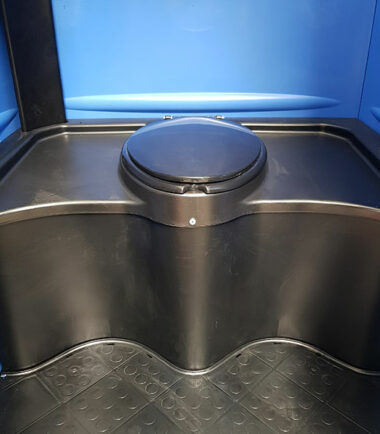 toilet tank with seat